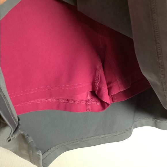 Adidas Supernova skort with contrast pink trim - Picture 7 of 13